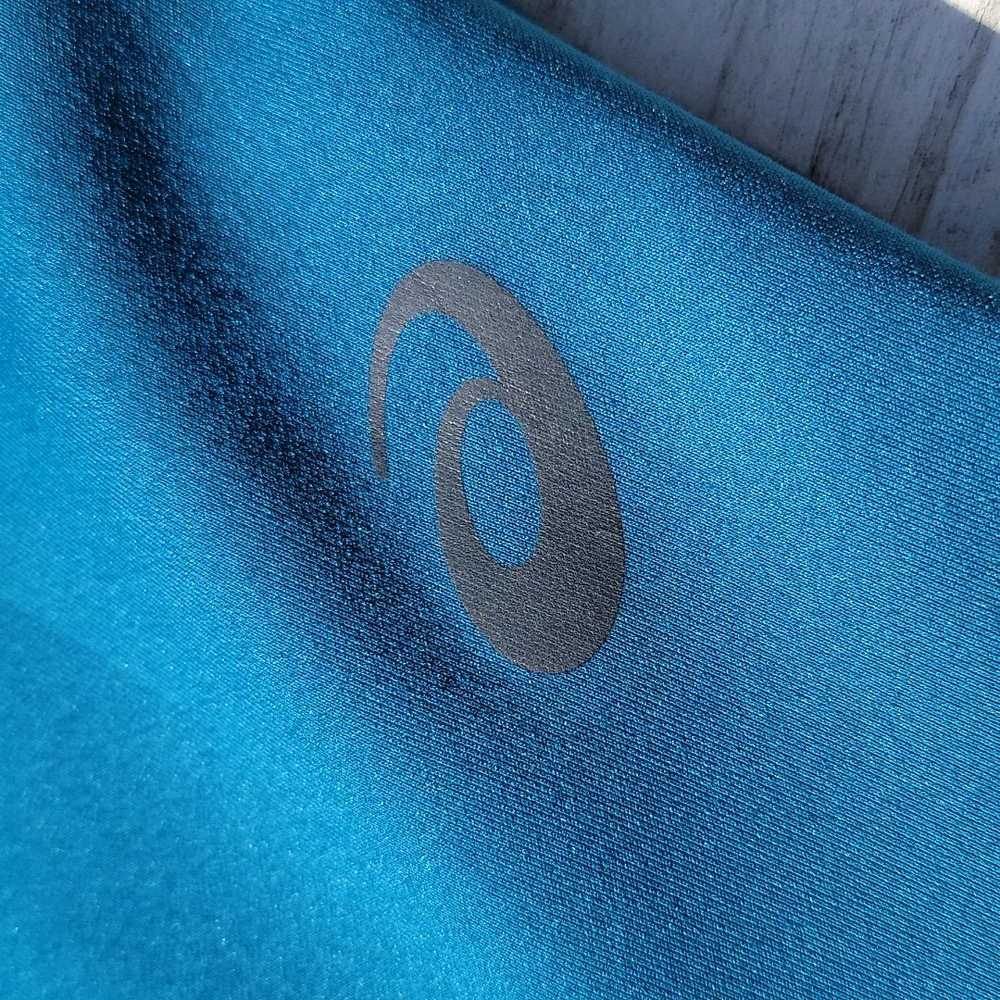 Active Quarter Zip - Picture 3 of 12